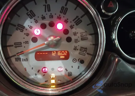 2008 Mini Cooper S из США, поврежденный, VIN WMWRH33518TU80789